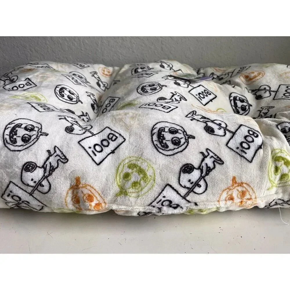 PEANUTS SNOOPY Halloween Dog Cozy Pet BED Super Soft Jack O Lantern BOO 39 X 26”